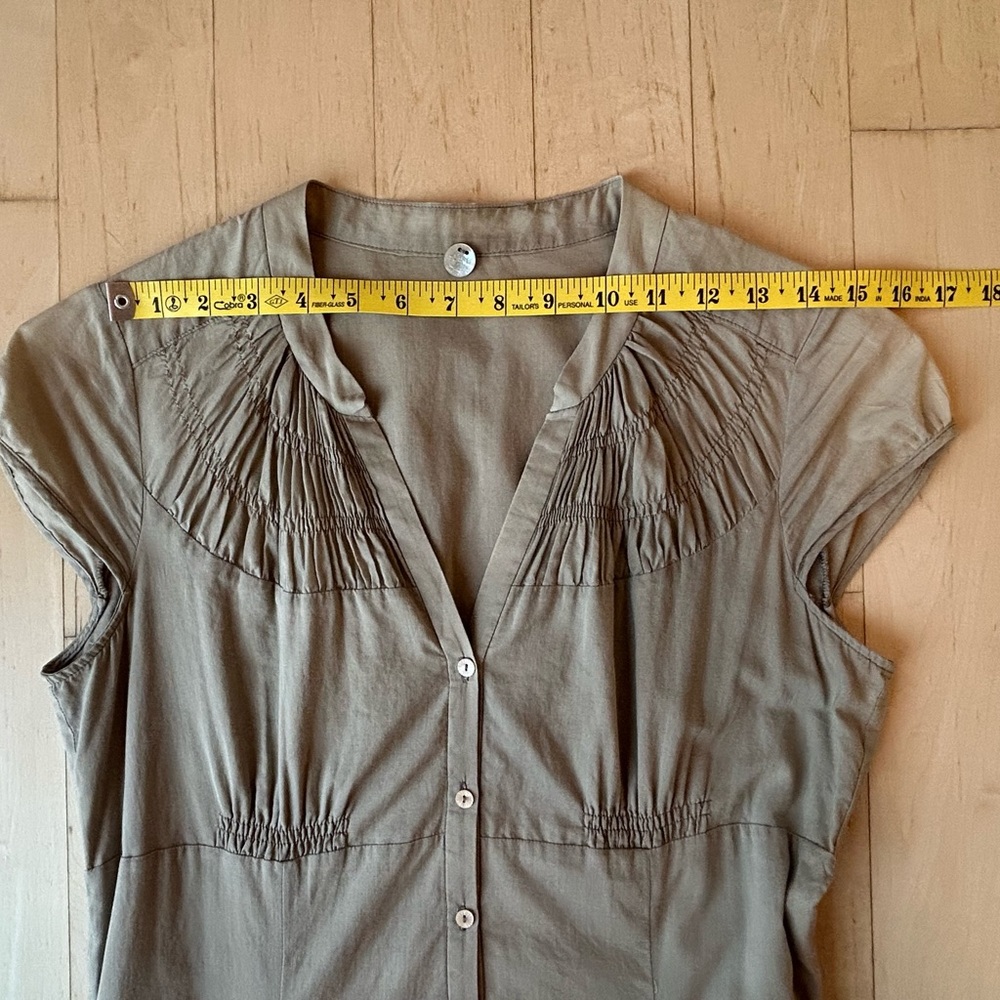 Margaret O’Leary 100% Cotton Button Down Smocked Midi Dress in Beige Size Small - Picture 7 of 16